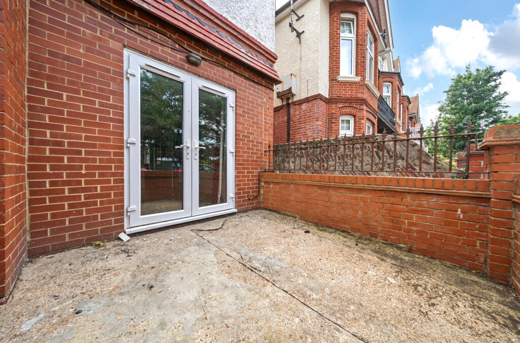 1326085-15-68762f...