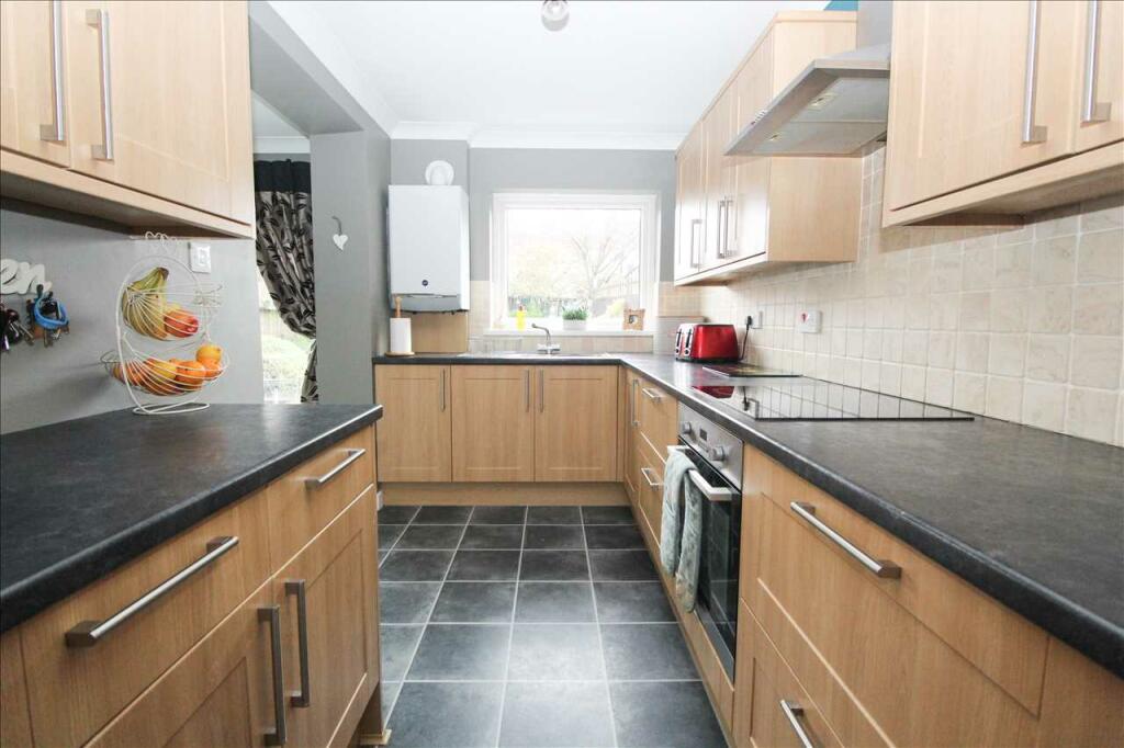 Kitchen / Dining
