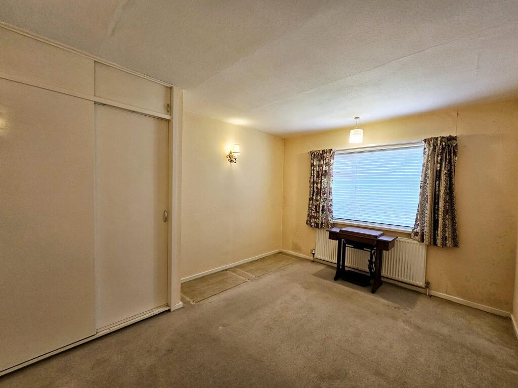 8db99cb0-f4de-4e1e-81e5-0ab1f3859a4c