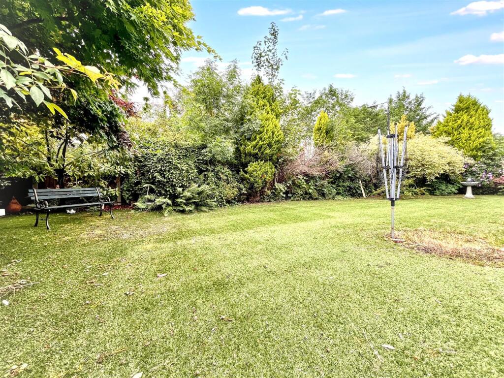 Garden Aspect 3