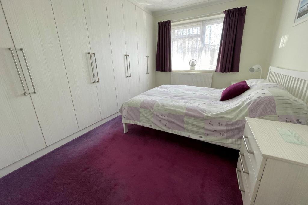 10- Bedroom