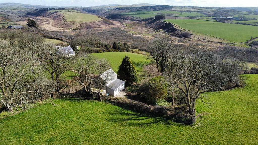 Ddolgwm,, Cefn Road Dwrbach, Fishguard, Pembrokesh