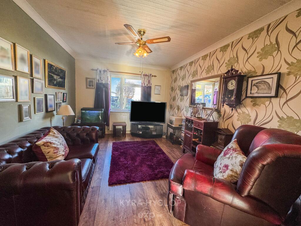 Tlc 14b1e165-ebb6-480a-8069-4030dbc5dfe1 C9e16c2 T202508081123.jpg