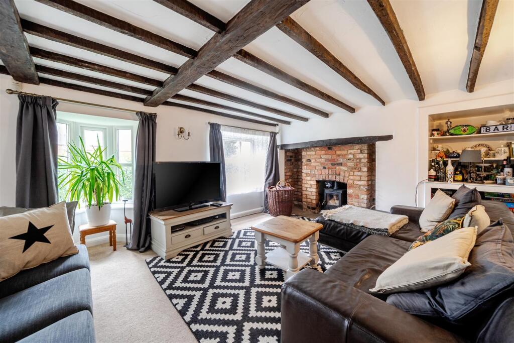 The Robin Hood House, Greens Norton (33).jpg