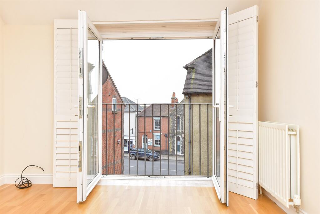 Internal Feature