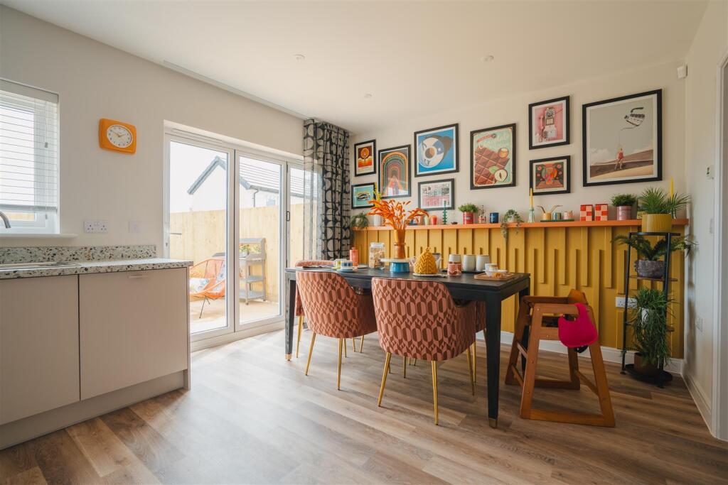 WMA - Poppy Cottage - Dining-3 (Hammond).jpg