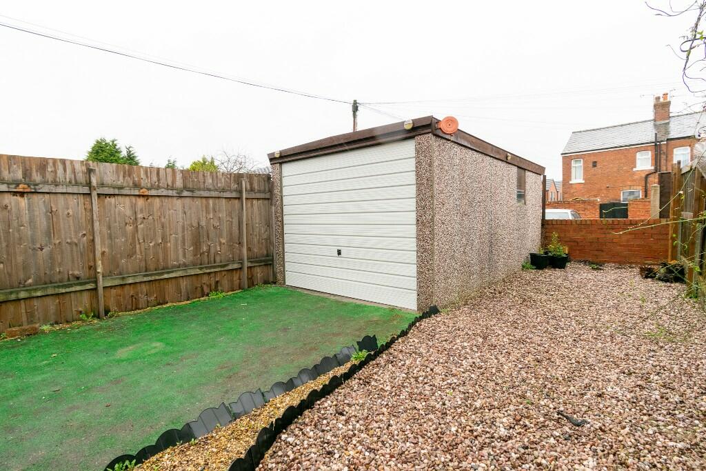 Garden/Garage