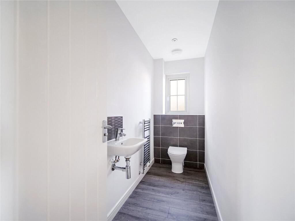 Wc/Cloaks Room