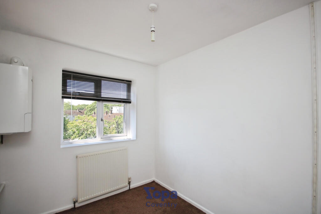 54160d03-Bed 203.JPG