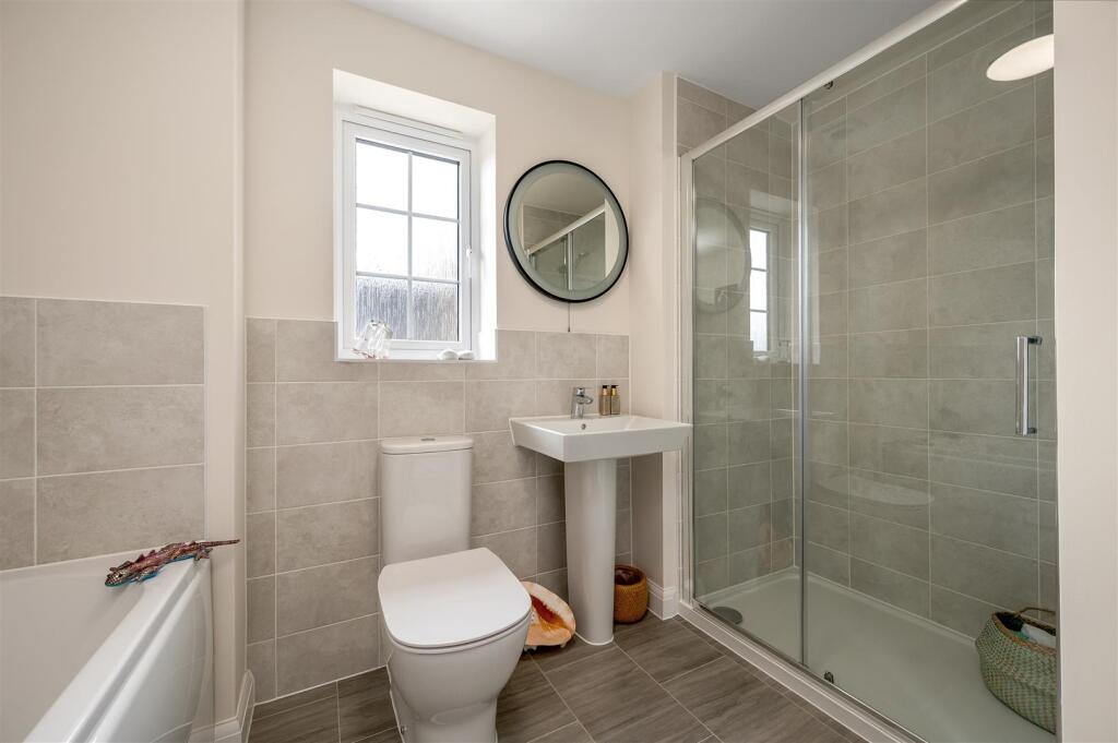 16 Penson Gardens WEB PH-75.jpg