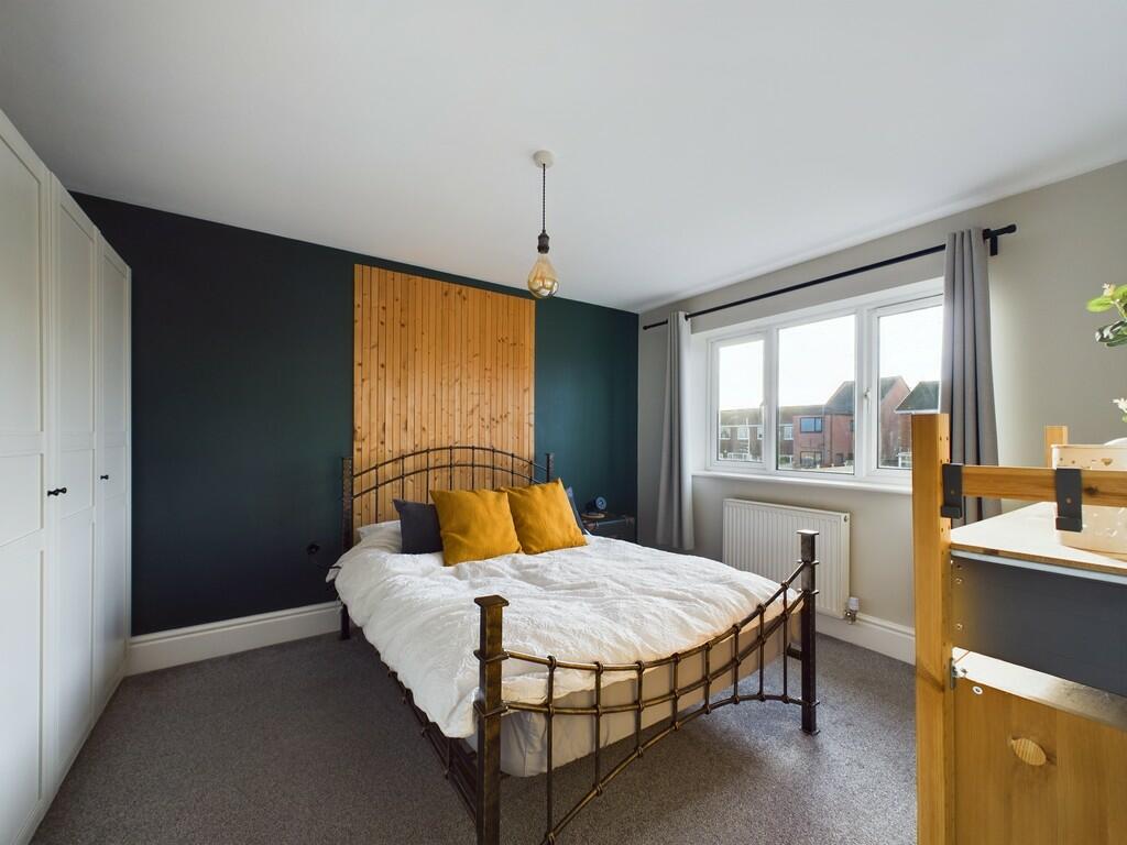 CAM02060G0-PR0255...