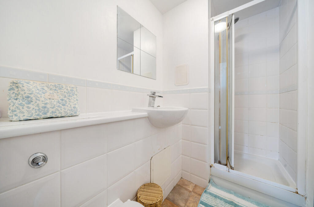 1331200-21-6888e3...