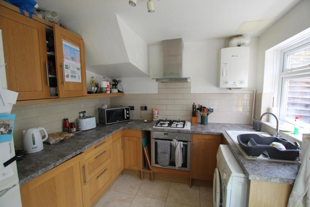 Kitchen.JPG
