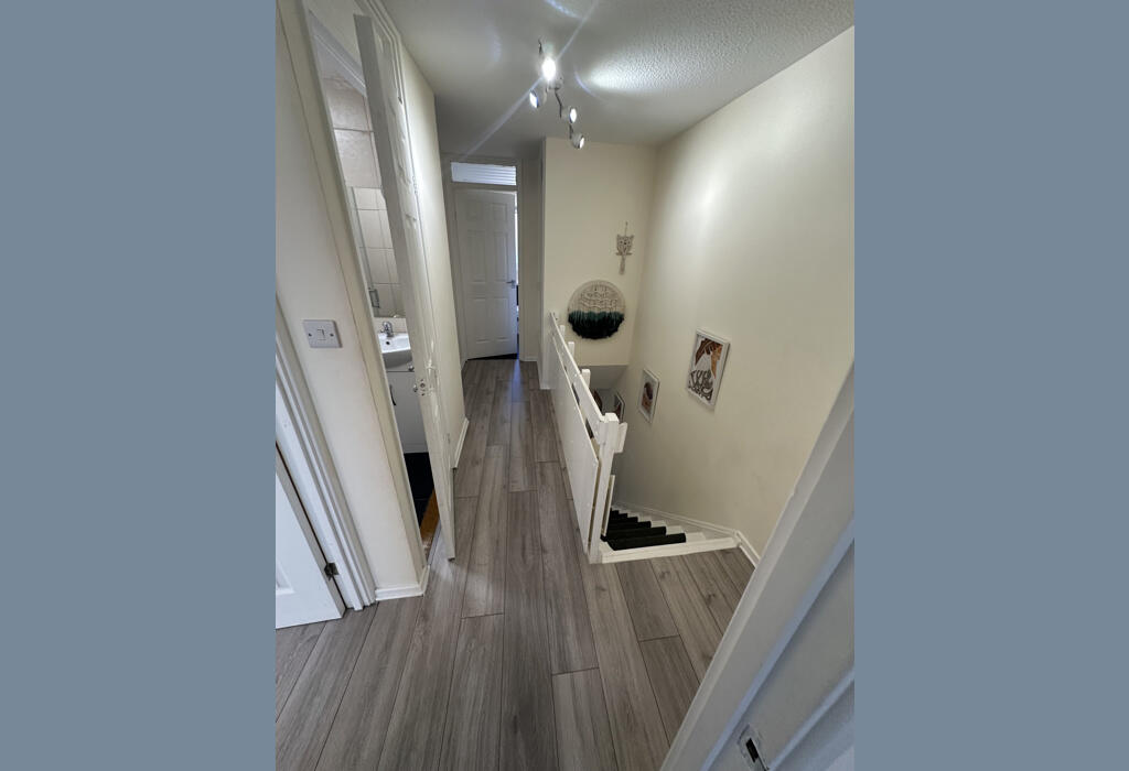 First floor landing and corridor