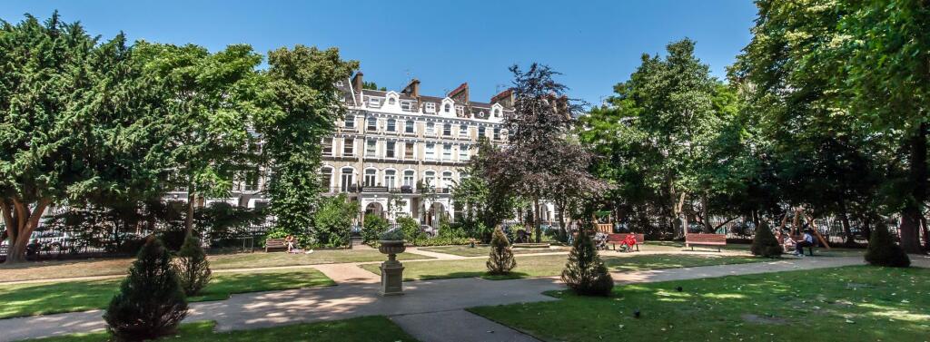 Redcliffe Square-2-2.jpg
