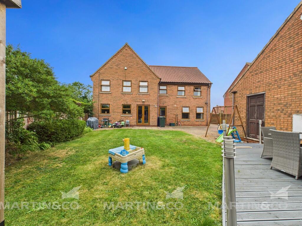 CAM02406G0-PR0472...
