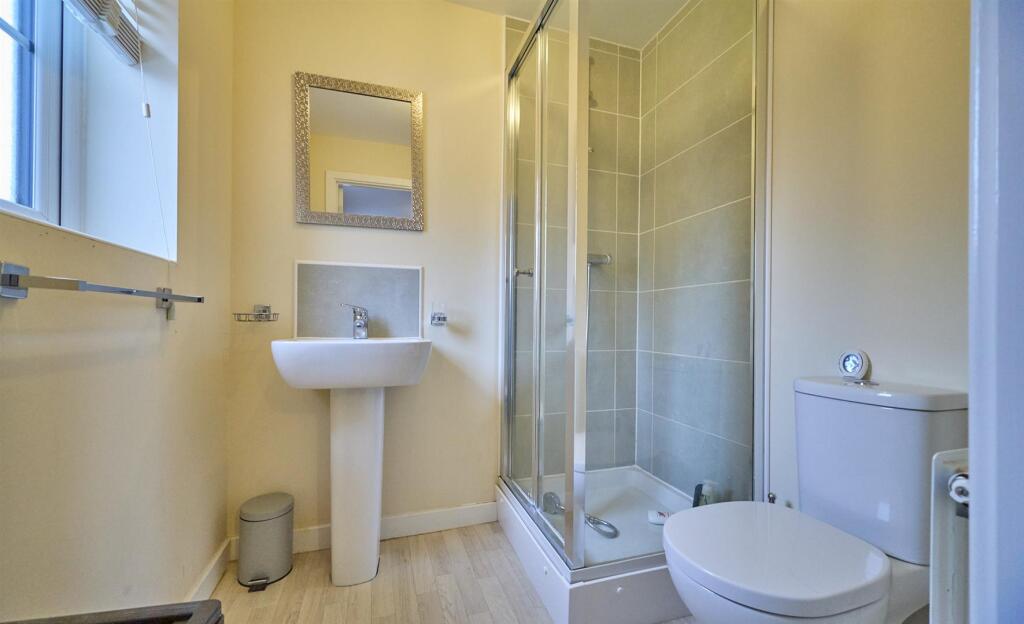 En Suite Shower Room