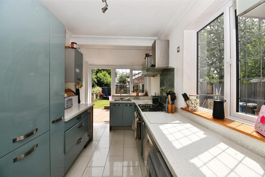 ea6ffc34-U 20 20 2819 29.JPG