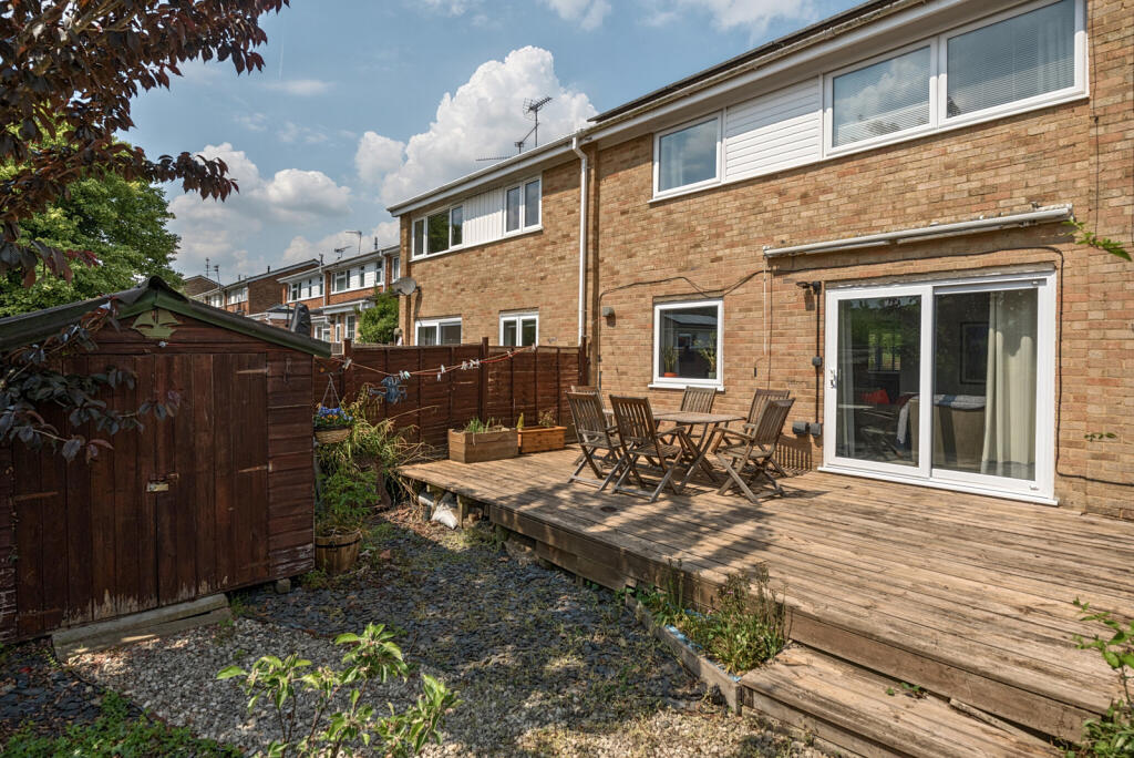 48-682384c4a0efb-...