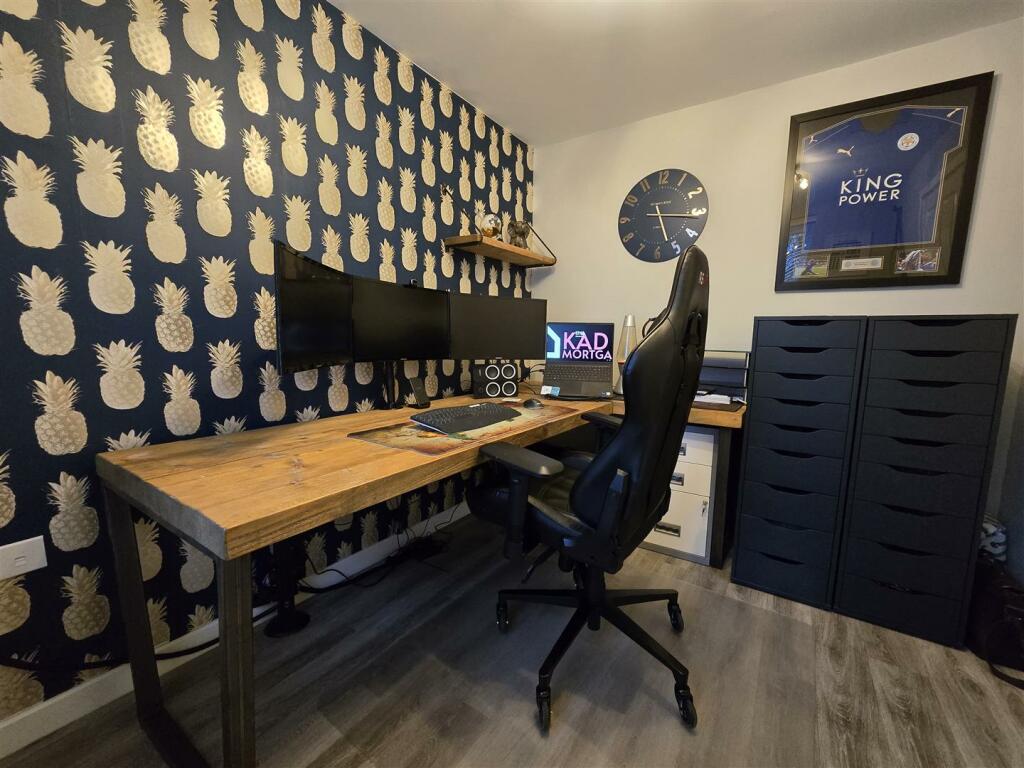 7 Fern Close, Coalville