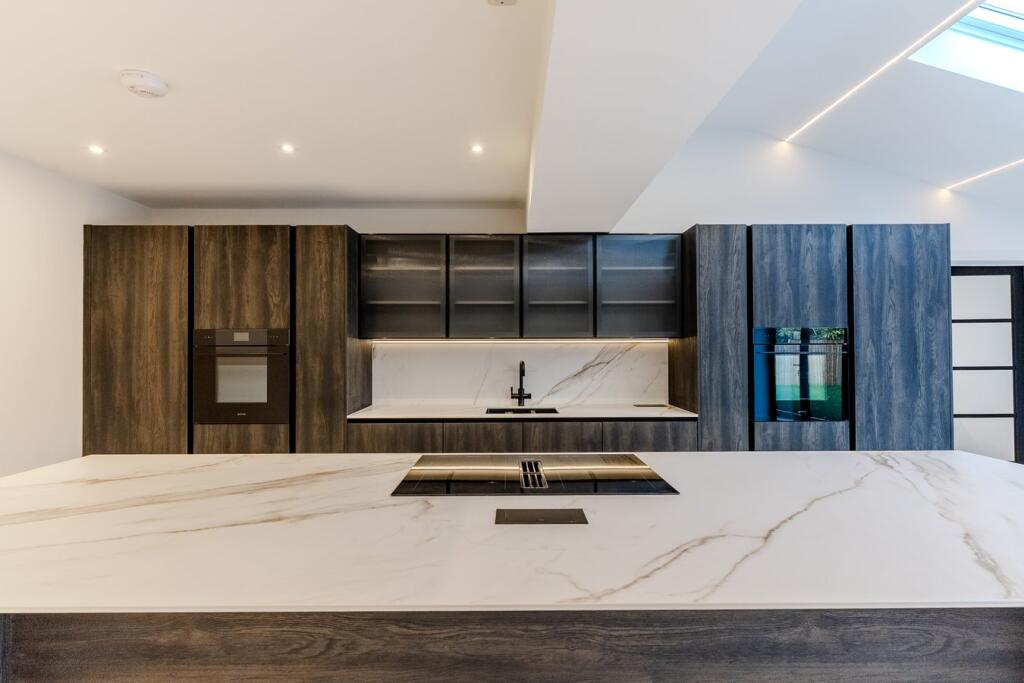 Laurel Crescent , Smalley, DE7