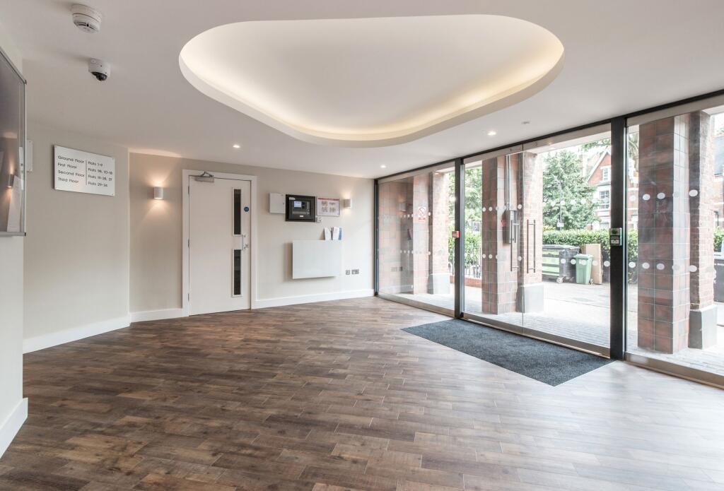 entrance_area