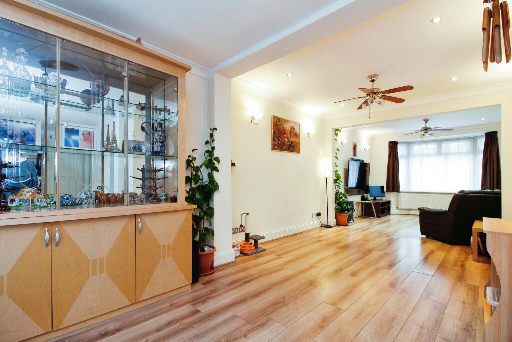 Living / Dining Room