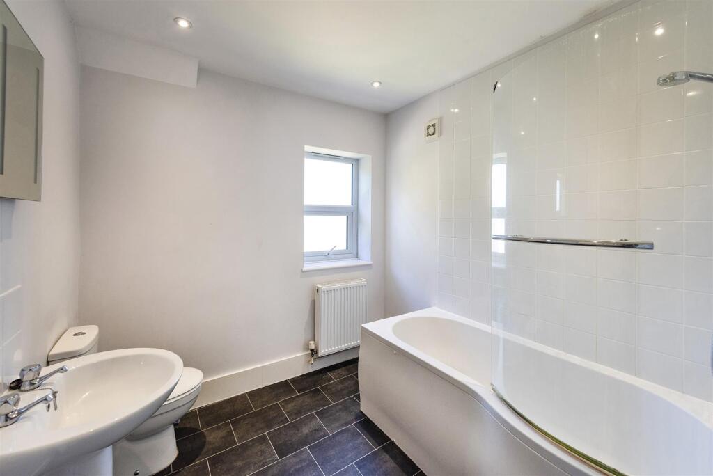 179 Vale Rd, TN9 1SP 007.jpg