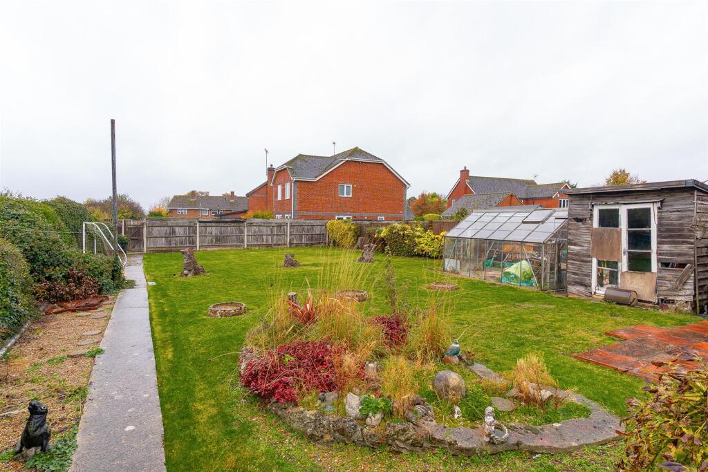 Mackenders Lane, Eccles35.jpg