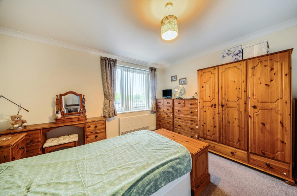 1329311-19-688905...