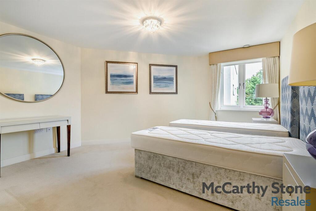 8669184-interior11-800.jpg