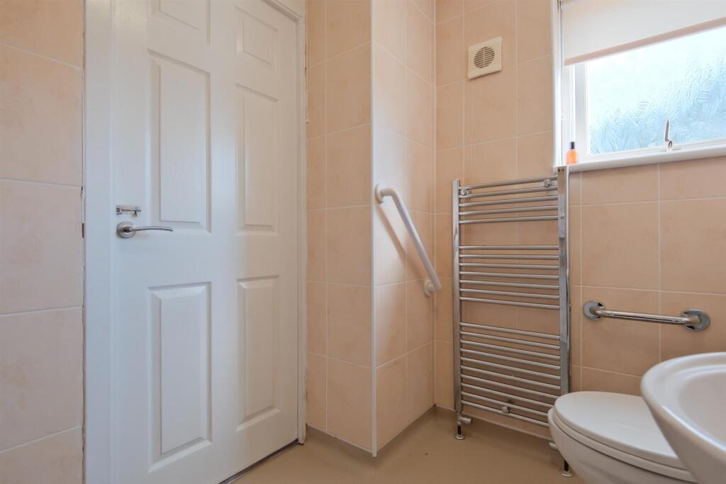 026-18 Calderbank View, Baillieston G69 7RL.jpg