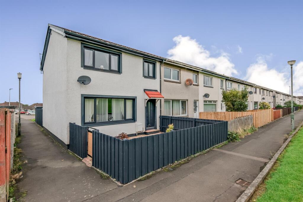 001-32 Kenmore Way, Carluke ML8 5RZ.jpg