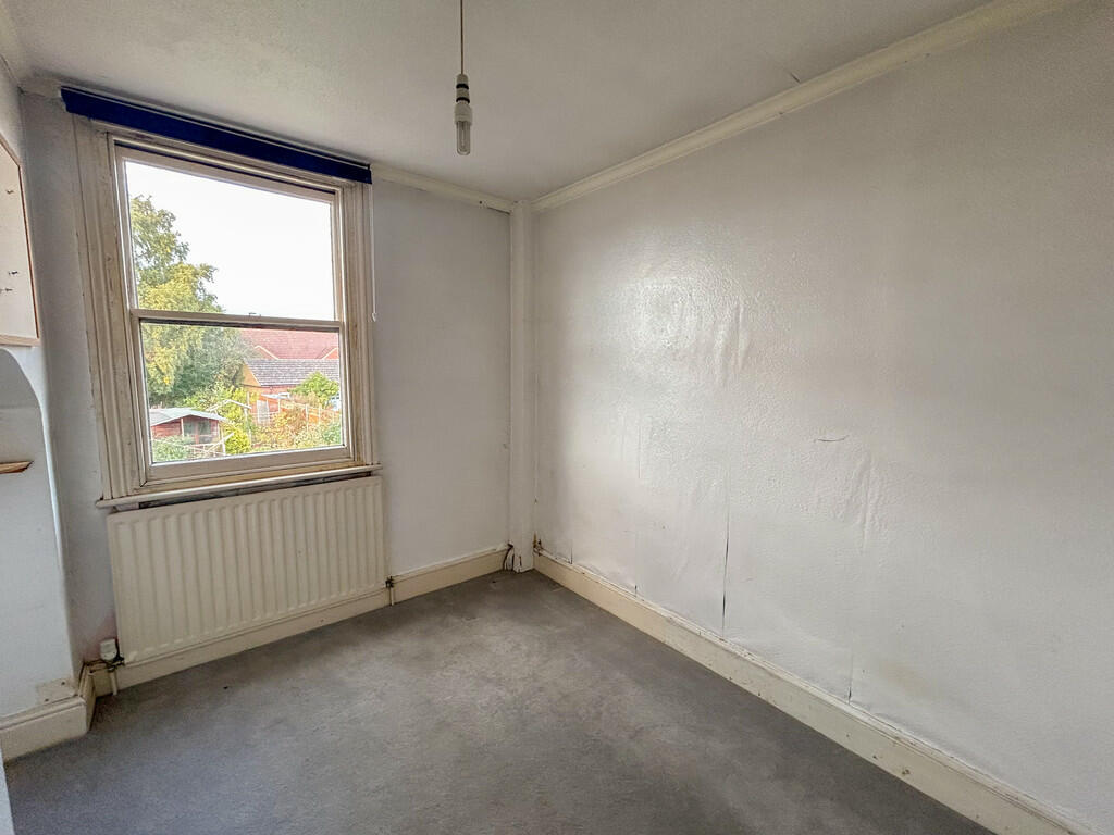 bedroom 3-2