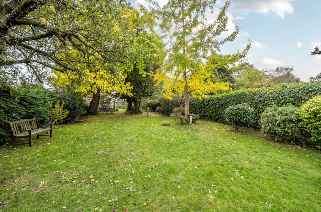 1362551-9-68e52f4...