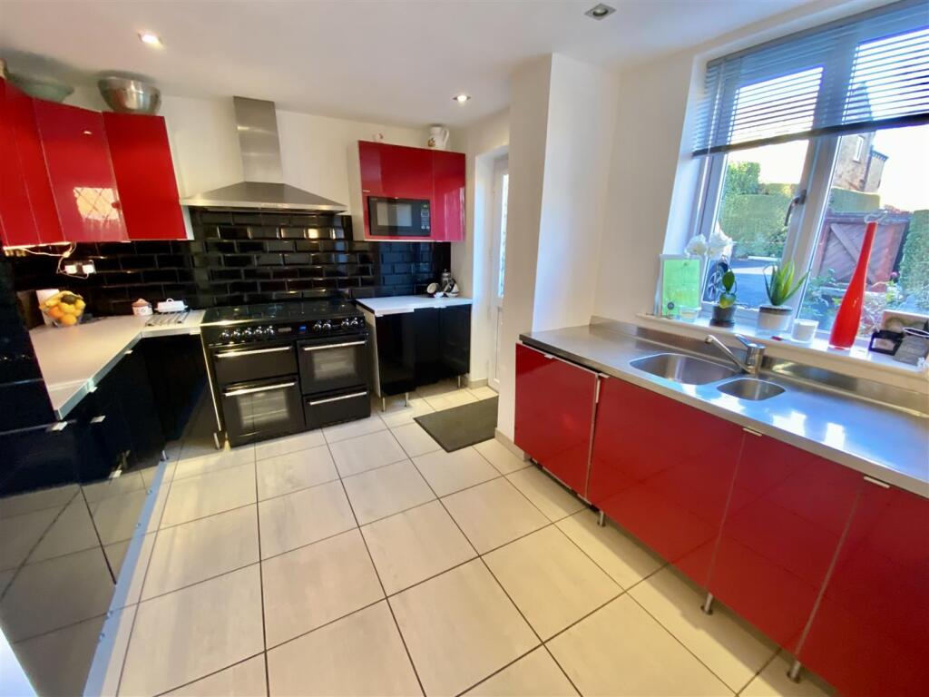 Bramleys Estate Agents - Quarryside Road - Mirfiel