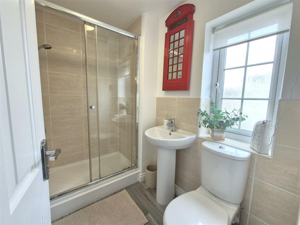 En-Suite Shower Room
