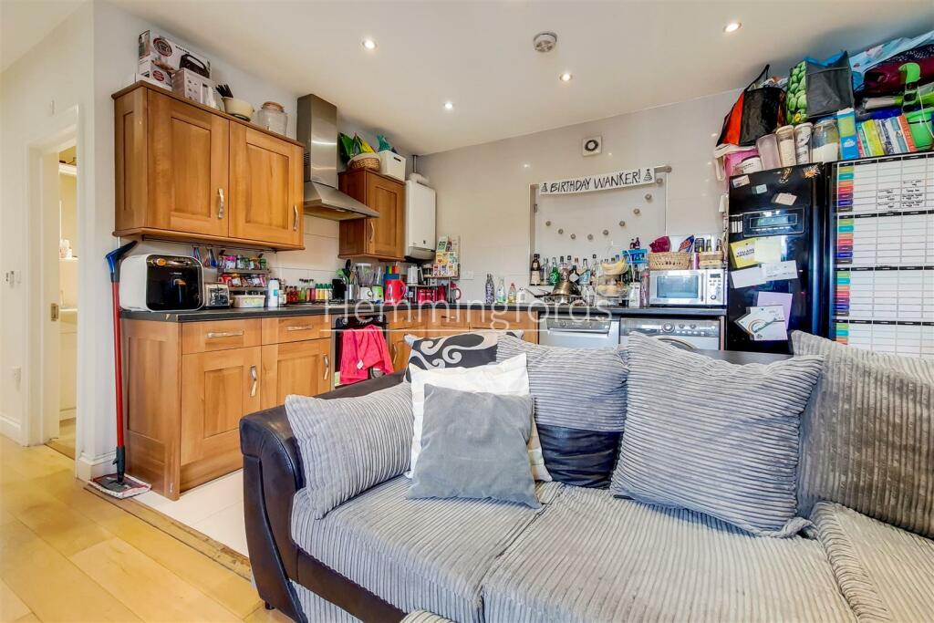 1_Kitchen-Reception-0.jpg