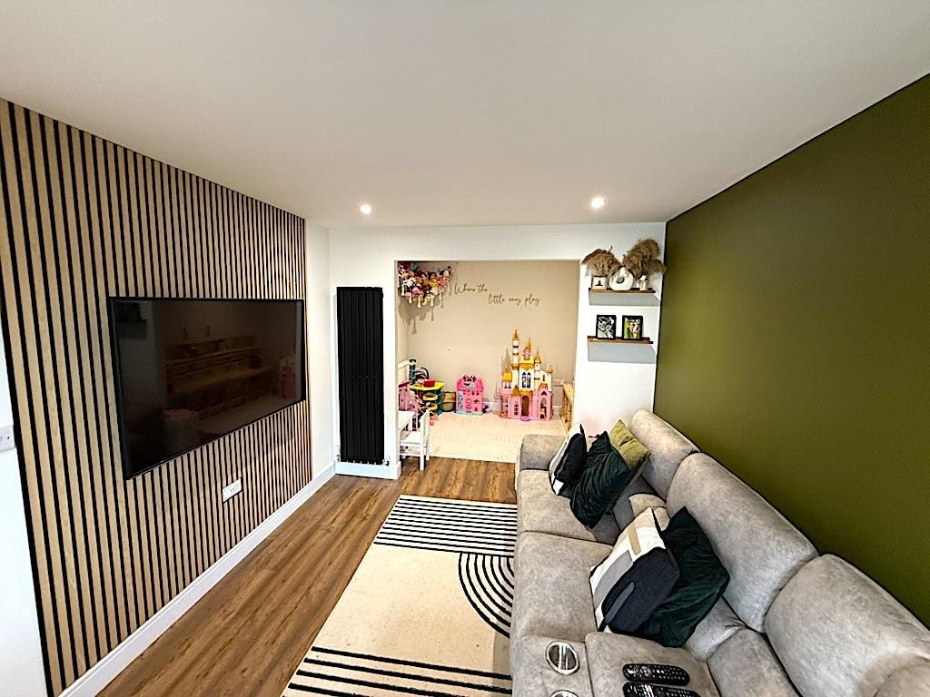playroom snug.jpg