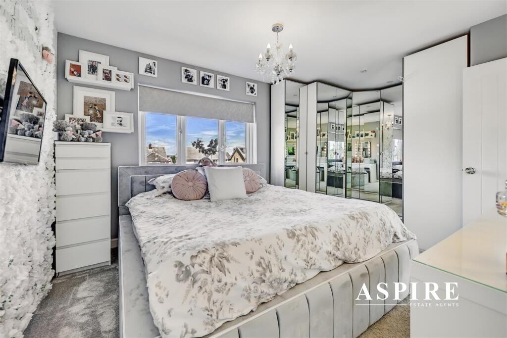 Aspire Estate Agents2.jpg