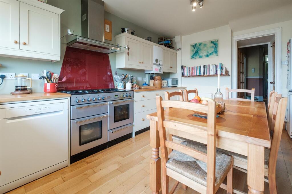 Parry_418 New Road_Saltash-16.jpg