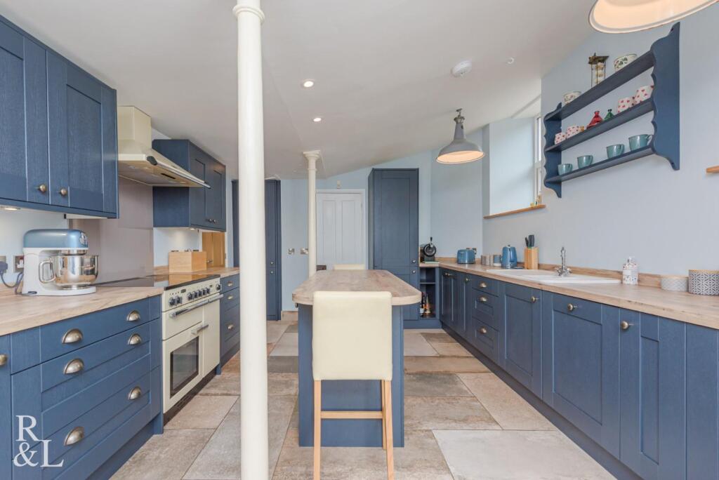 Top Chapel (23).jpg