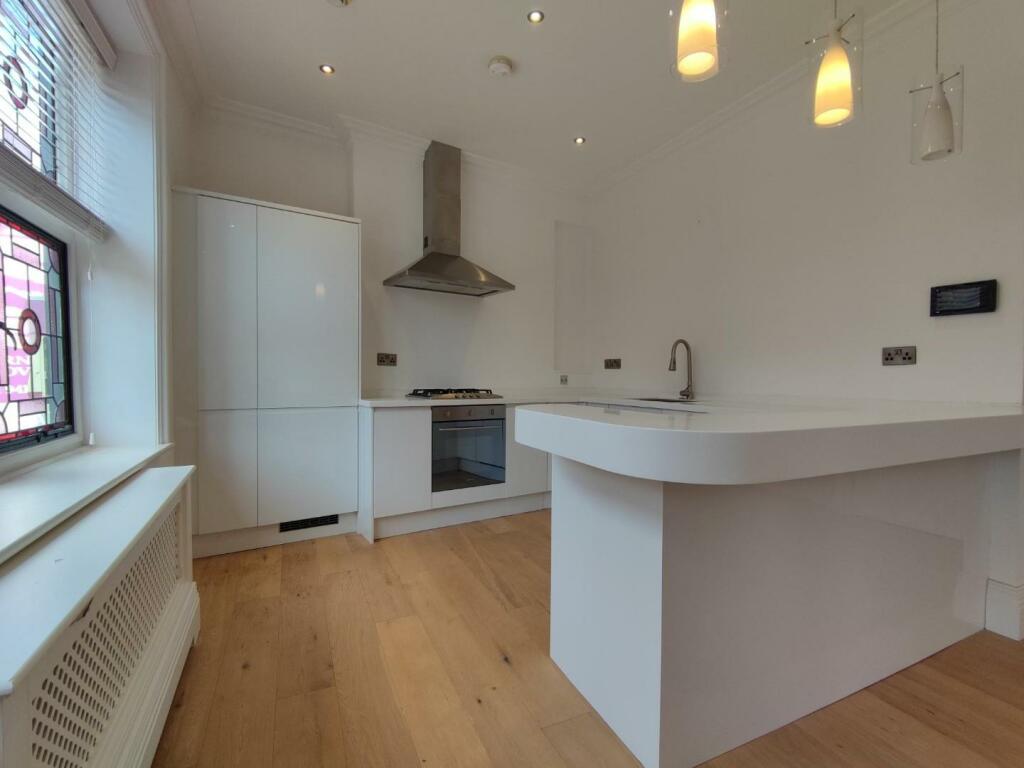 Living Dining Room 3