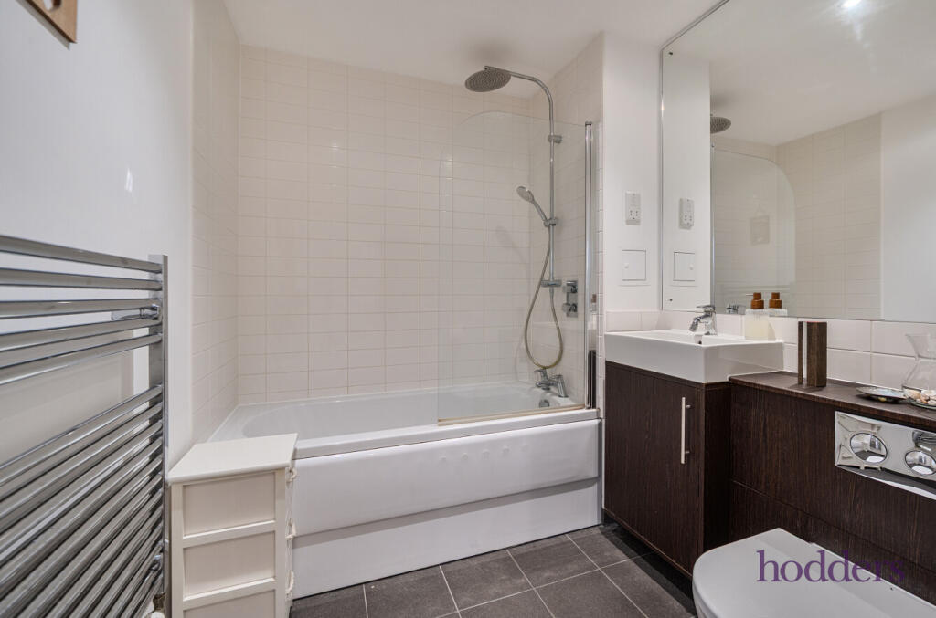 58505227-d935-47c...