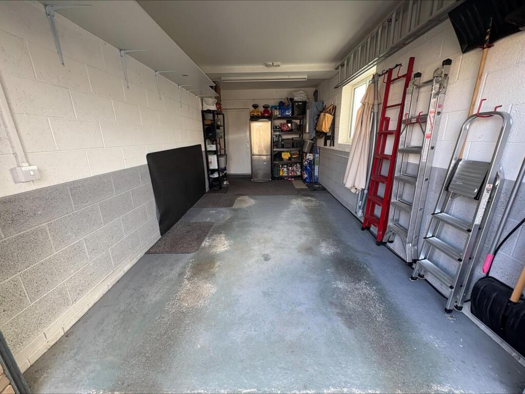 Integral Single Garage