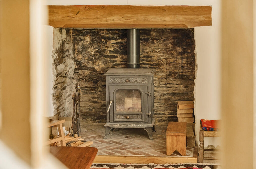 20-681a1fa1d4d4c-...