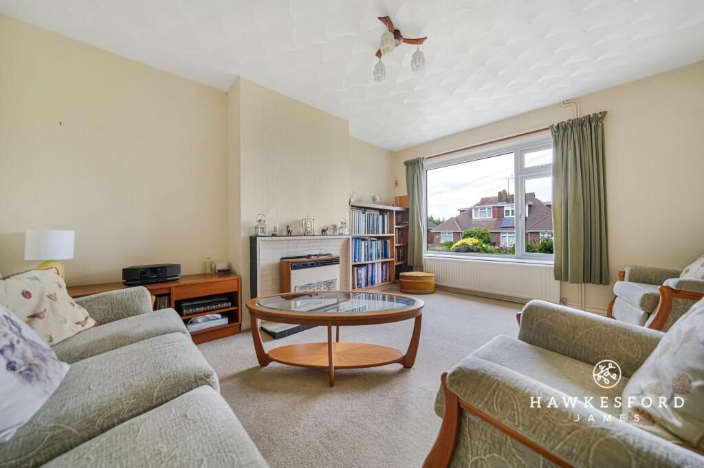 Sterling Road, Sittingbourne - Lounge