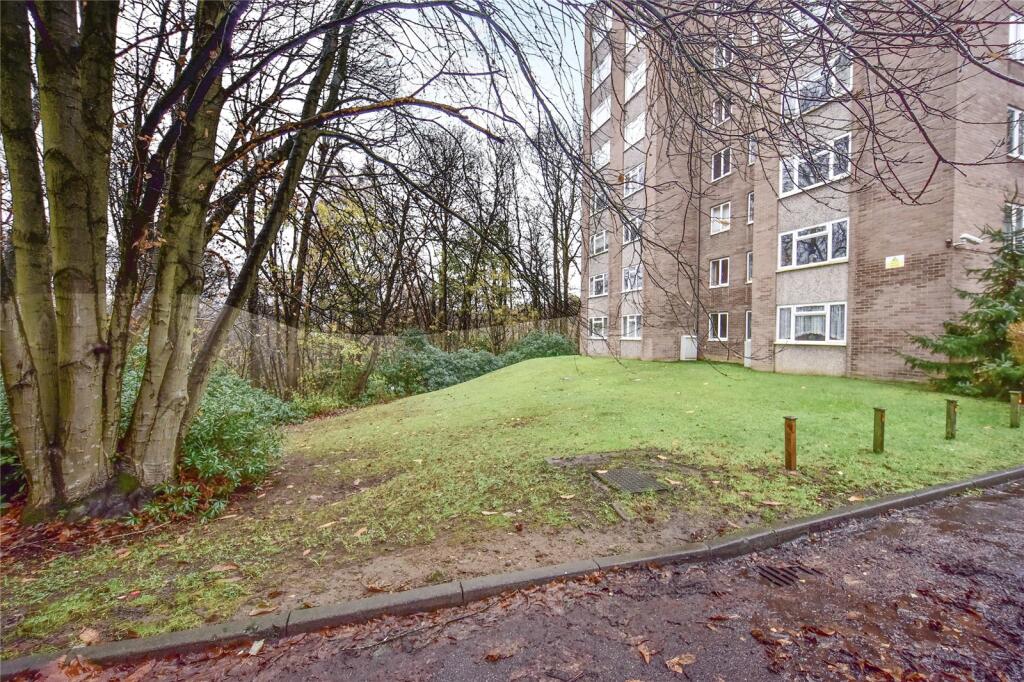 Communal Grounds