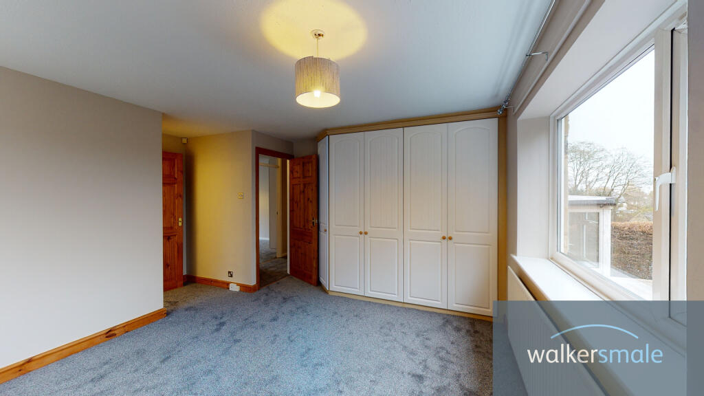 7-Hall-Close-12092021_203526