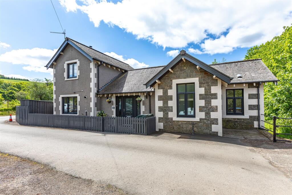 The Lodge Selkirk 01.JPG